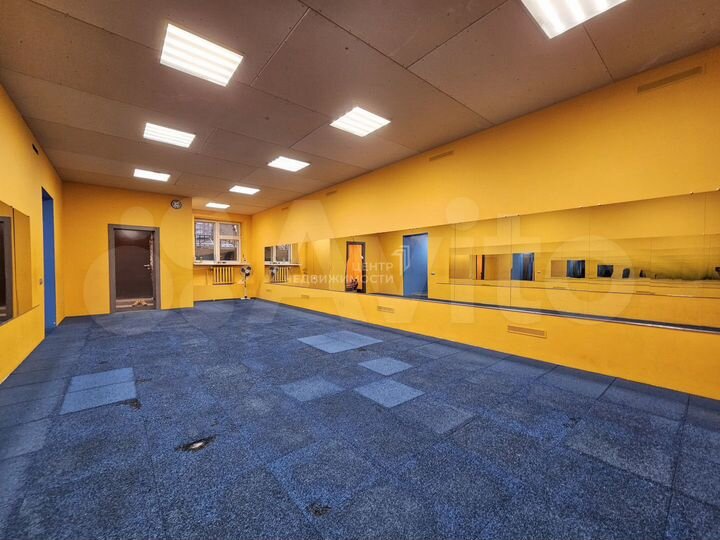 Продам помещение свободного назначения, 311 м²