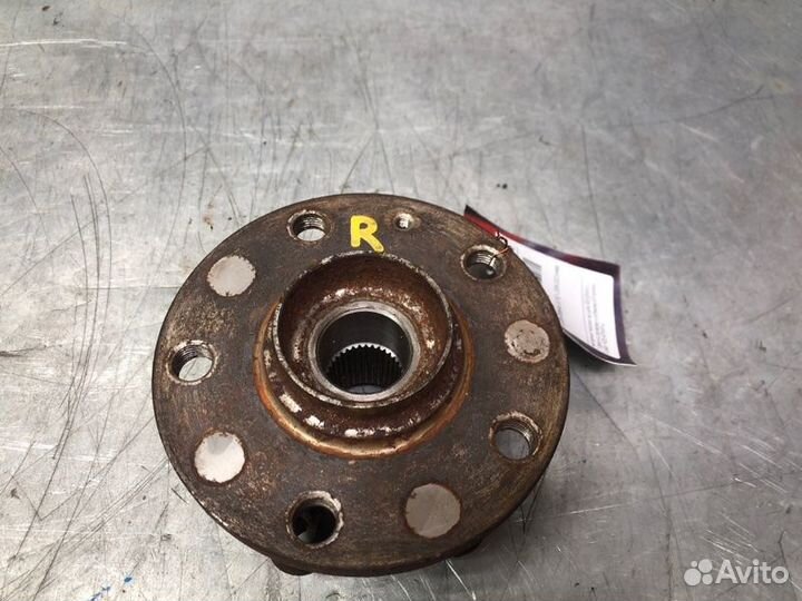 Ступица передняя/задняя Skoda Octavia (A5 1Z)