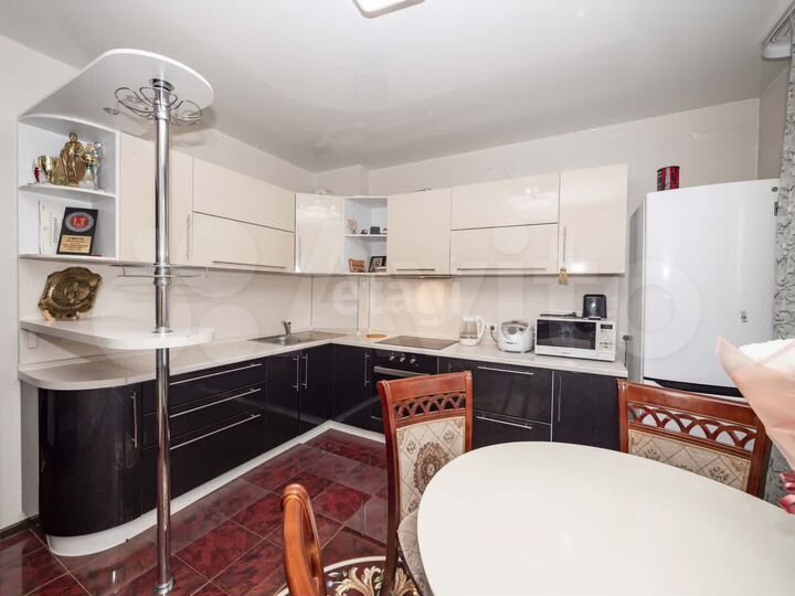 2-к. квартира, 63,3 м², 4/25 эт.