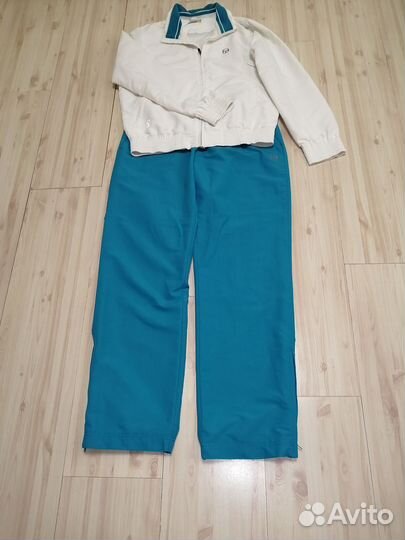 Спортивный костюм женский