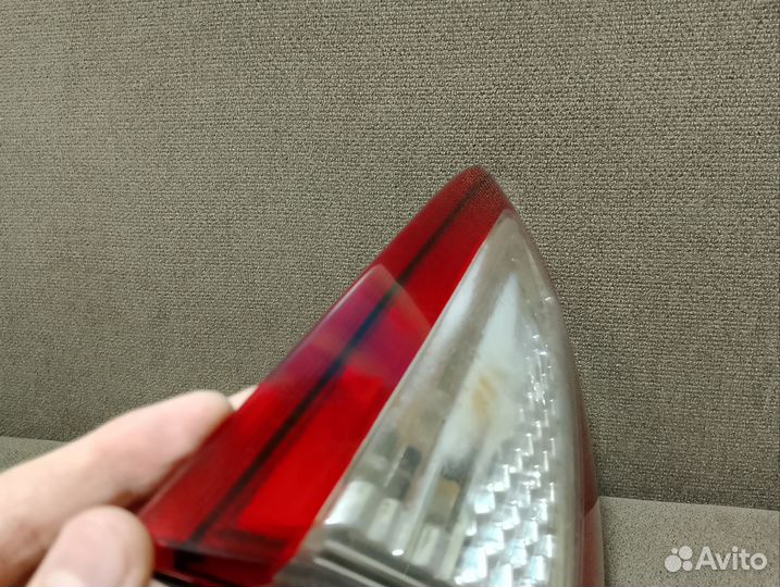 Фонарь зад левый внутрений Ford Mondeo 4 рест Ориг