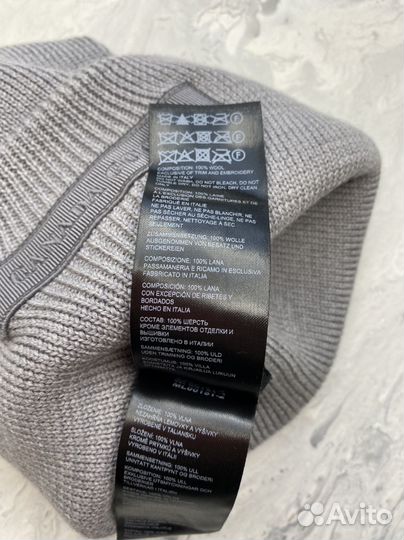 Шапка бини Canada Goose