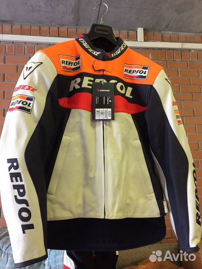 Продаю куртку мото