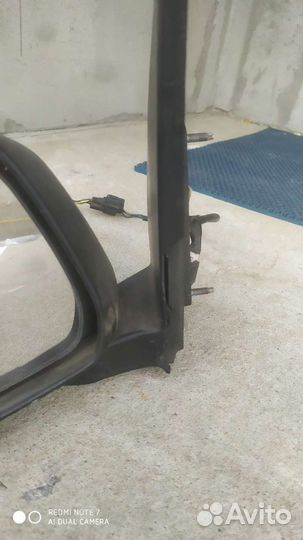 Зеркала левое nissan navara(patfinder)