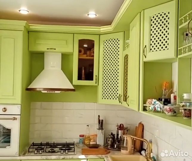 Покраска, старых фасадов кухонь, снятие - монтаж