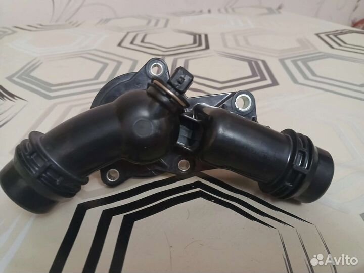 Термостат BMW X5 (E53) (00) /3 (E46) (98) 5 (E39)