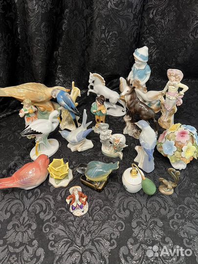 Фарфоровые статуэтки птицы композиции