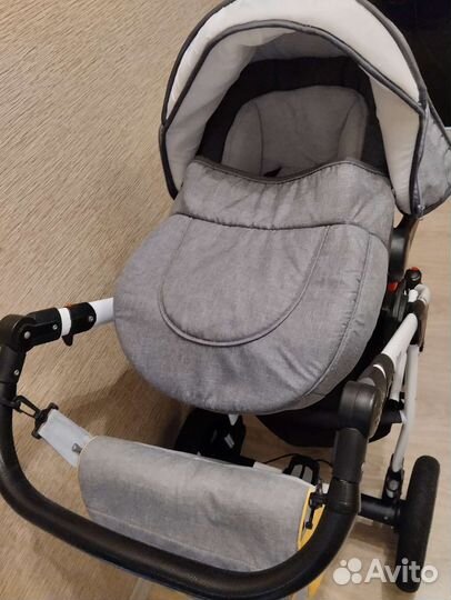 Коляска 3 в 1 adamex