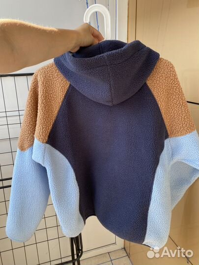 Вещи фирм Obey, american eagle, noisy may