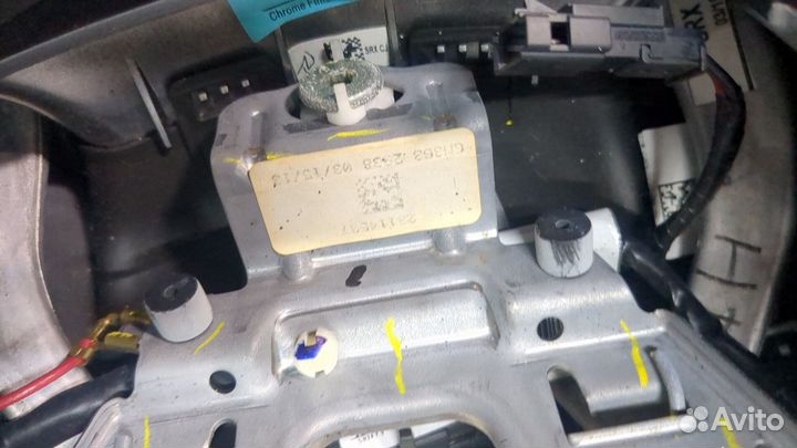 Руль Cadillac SRX, 2013