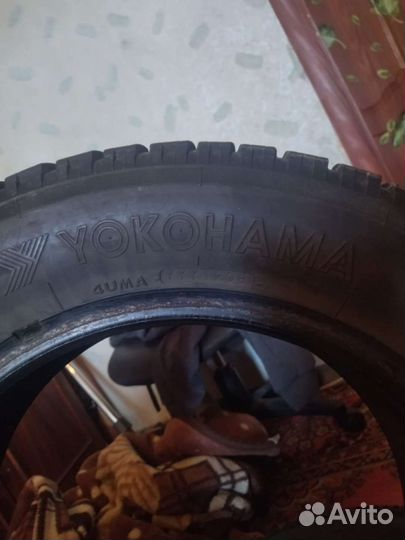 Yokohama F700Z 225/60 R16 204E