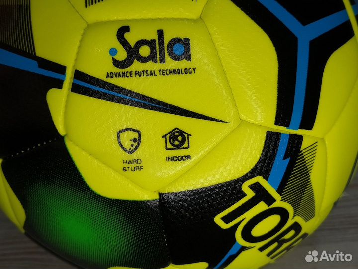 Футзальный мяч torres Futzal Striker №4