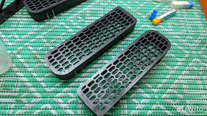 Сеточки в бампер в мерседес Вито 638