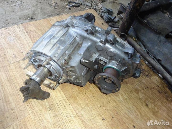 Раздаточная коробка Jeep Grand Cherokee WJ (1998—