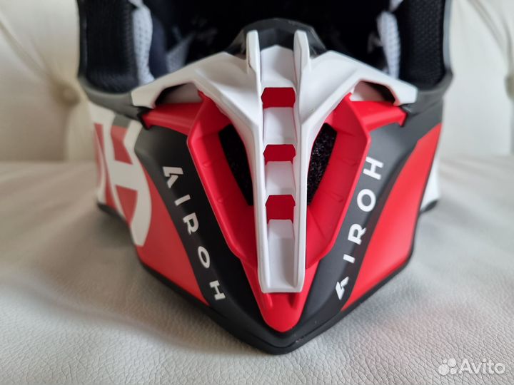 Эндуро Мотошлем Airoh Twist 2.0 Lift 2023 Red