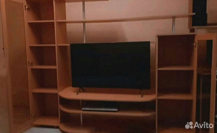 Стенка в гостиную б/у