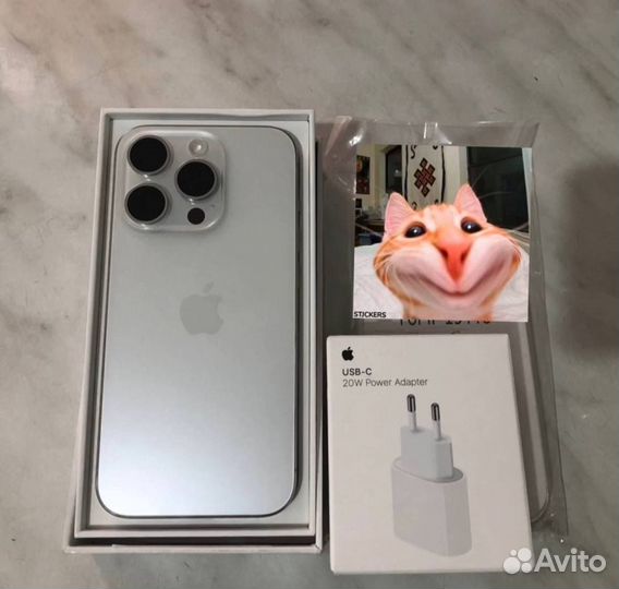 iPhone 15 Pro, 256 ГБ