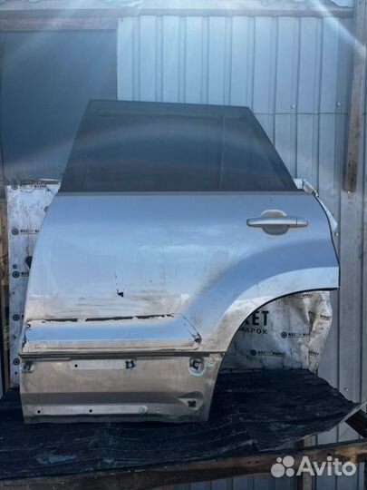 Дверь задняя левая Suzuki Grand Vitara 2008