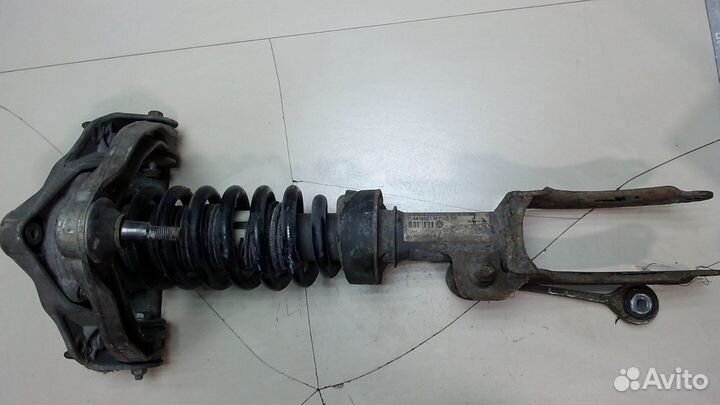 Амортизатор подвески Volkswagen Touareg, 2004