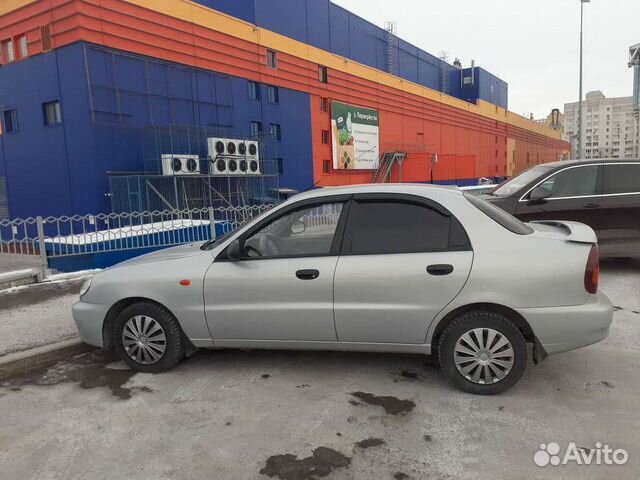 Шанель шанс фреш. Заз шанс седан. Авито шанс. 3. Заз сенс 1.