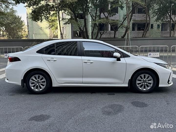 Toyota Corolla 1.5 CVT, 2021, 35 000 км