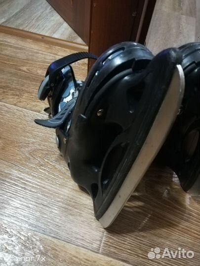 Коньки хоккейные детские