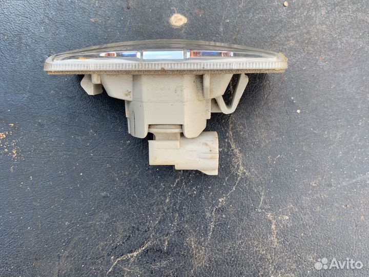 Поворотник nissan almera g 15