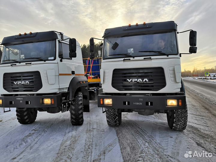 Моторист ца 320, син 35, син 32