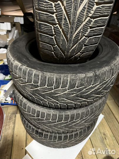 Nokian Tyres Hakkapeliitta R2 SUV 225/60 R17 99R