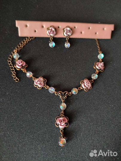 Колье и серьги