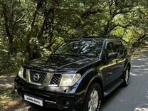 Nissan Pathfinder 2.5 AT, 2005, 279 557 км, с пробегом, цена 1 050 000 руб.