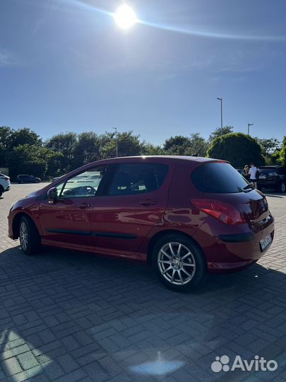 Аренда Авто Peugeot