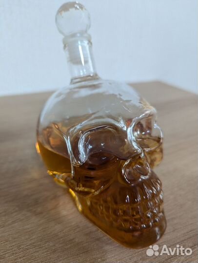 Набор посуды Череп графин 500 мл и 4 бокала