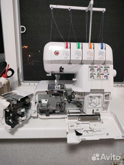 Оверлок comfort 140