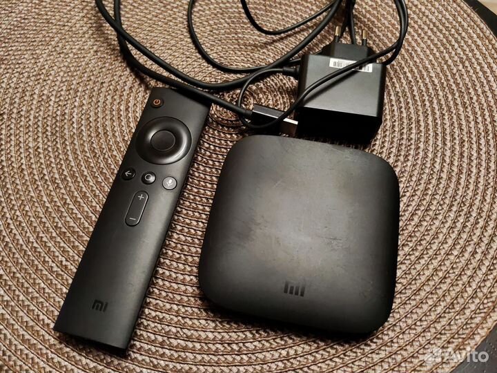 Приставка Xiaomi mi TV Box S