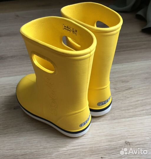 Резиновые сапоги crocs c10