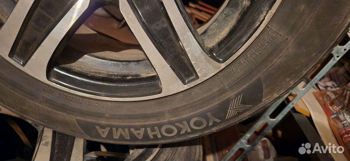 Yokohama BluEarth A34 195/65 R15