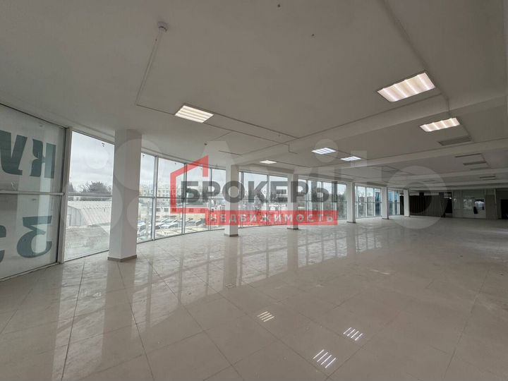 Торговая площадь 800 кв.м