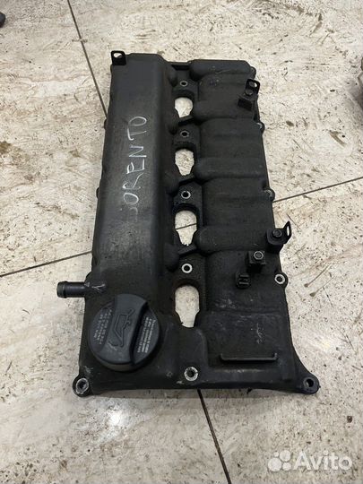 Крышка головки блока (клапанная) (Kia Sorento)