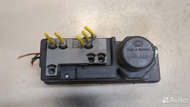 Компрессор центрального замка Mercedes C W202, 1997