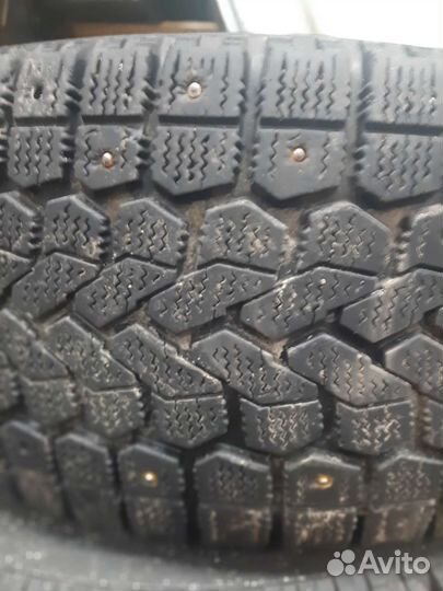 Yokohama Ice Guard F700S 205/55 R16