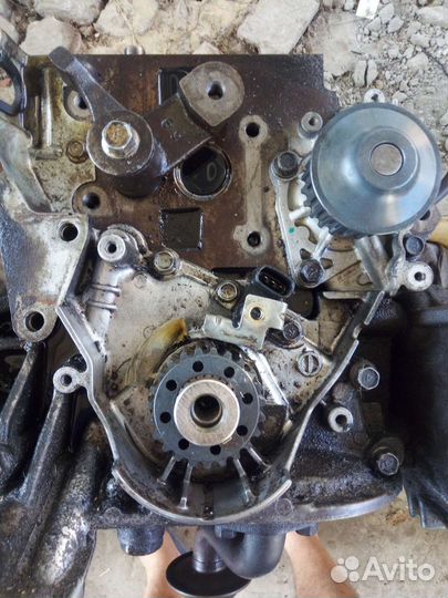 Двс 4G93 GDI в разборе