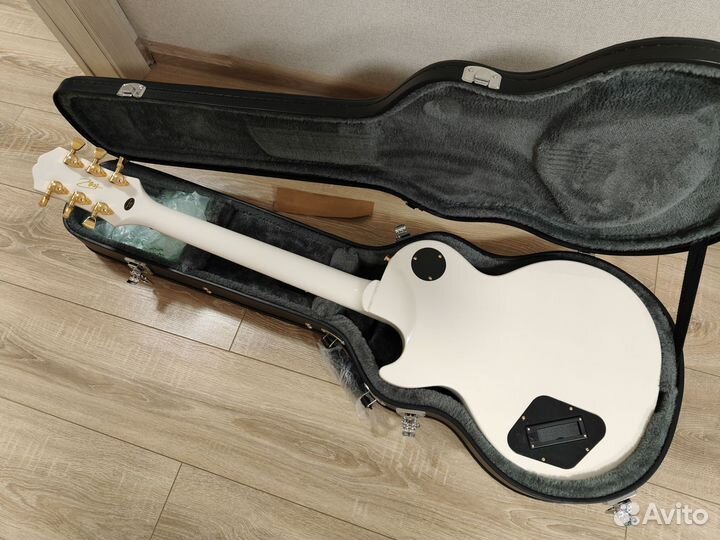 Epiphone Matt Heafy LP Custom White