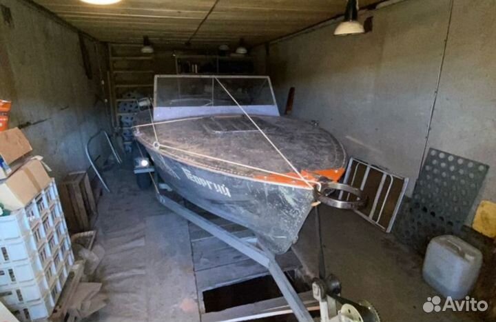 Мотолодка Прогресс