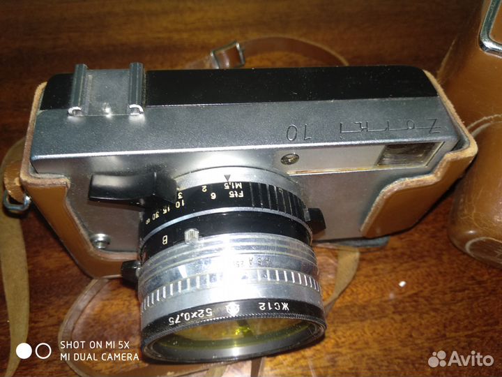 Фотоаппарат Зоркий-10