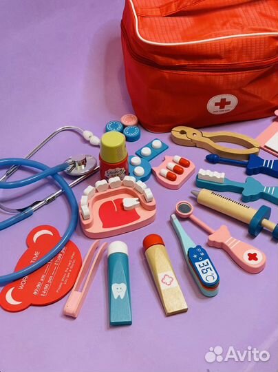 Развивающие игрушки-набор доктора