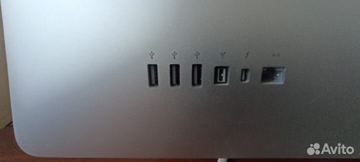 Монитор Dell 27