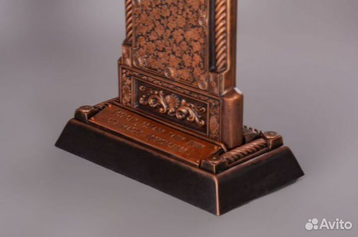 Крест надгробный литой с цветником