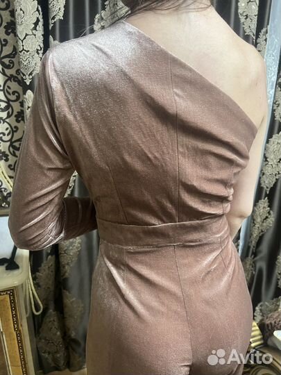 Комбинезон пудровый