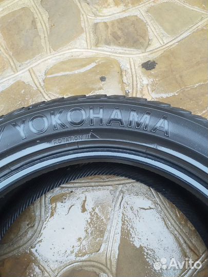 Yokohama BluEarth Winter V905 255/50 R19 30S
